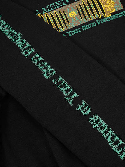 FREQUENCY BLACK CREWNECK